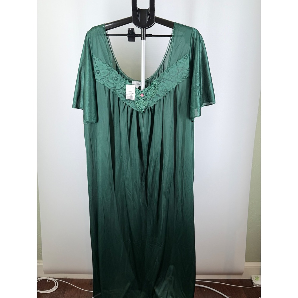 Ventura Emerald Nylon Lace Nightgown Vintage Style 5X Plus